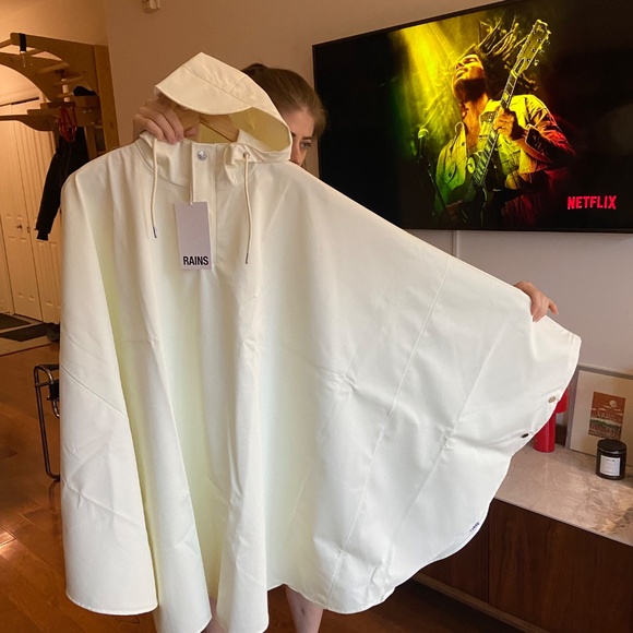 RAINS cape/ poncho - Picture 3 of 6